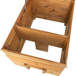 Hotel Erizo, madera de pino, 37 × 30,5 × 53 cm