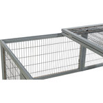 Recinto Exterior con Cubierta, 174 × 48 × 109 cm, gris