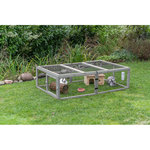 Recinto Exterior con Cubierta, 174 × 48 × 109 cm, gris